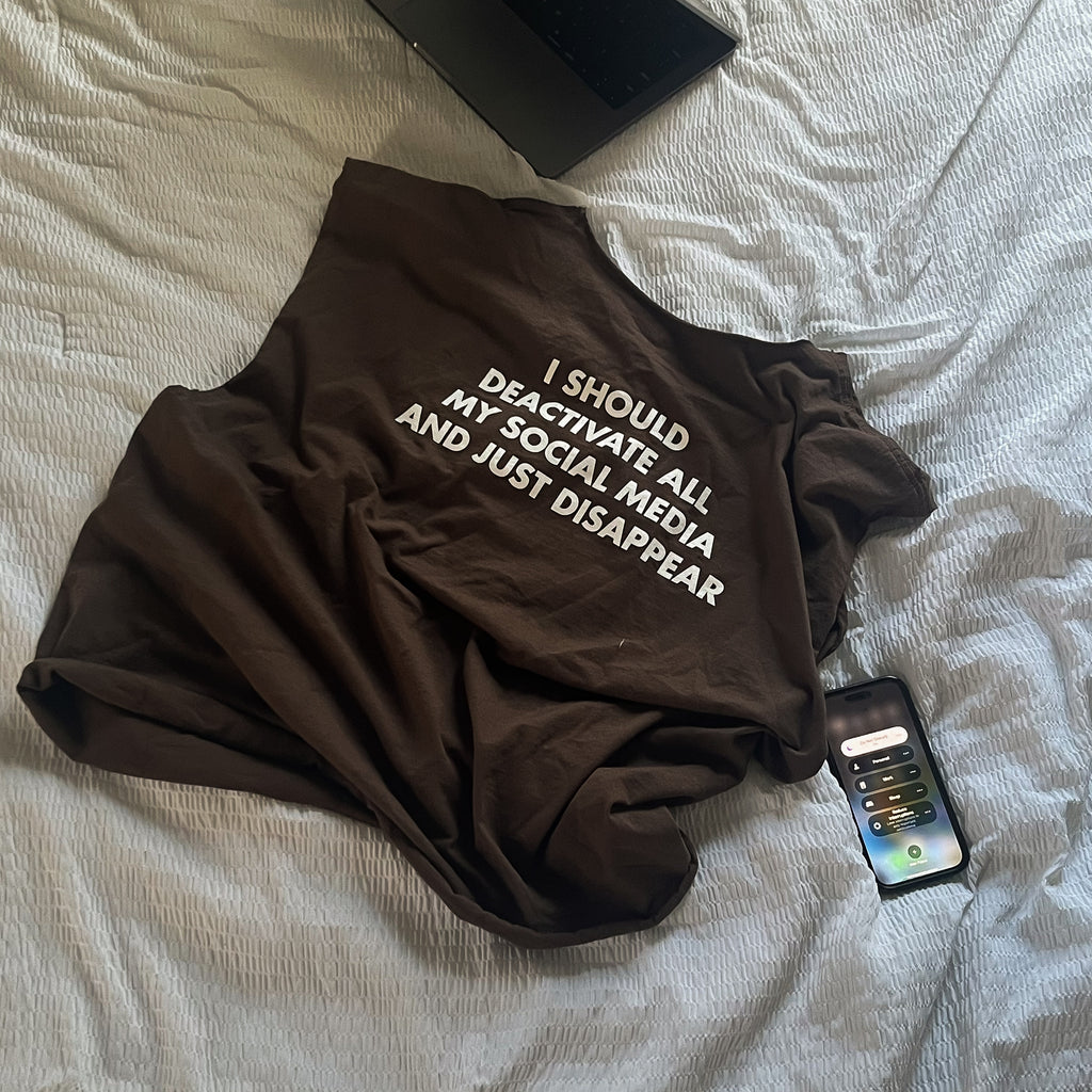 "Disconnect" T-Shirt